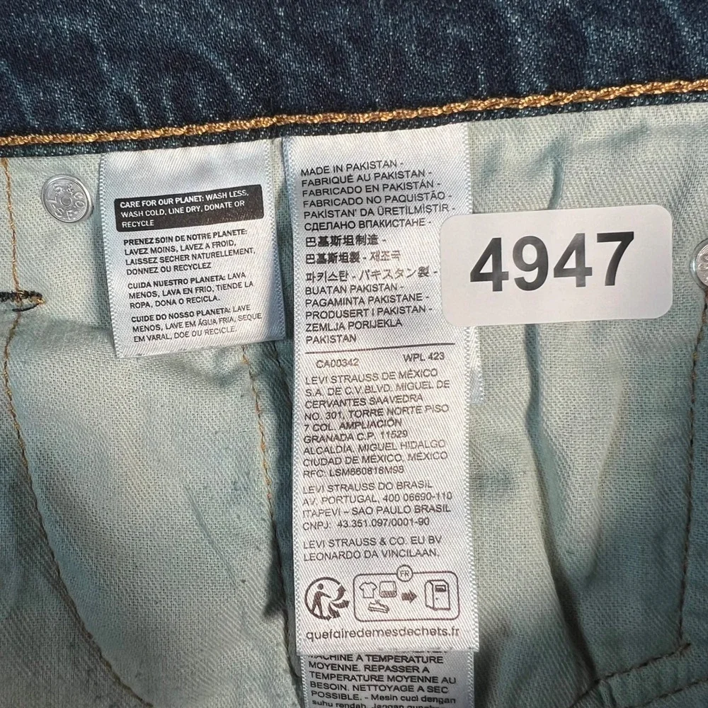 Levis levi 541